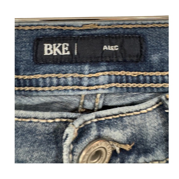 BKE Alec Slim Fit Straight Leg Jeans Mens 30x32 Blue Medium Wash Stretch Denim - Picture 2 of 6